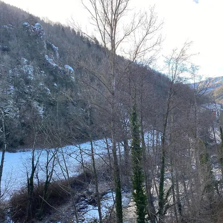 Apartamento Roca Del Sucut *