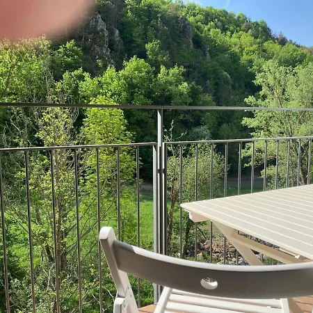 Roca Del Sucut Apartamento Ribes De Freser