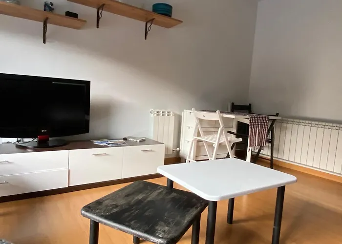 Duplex Roca Del Sucut *
